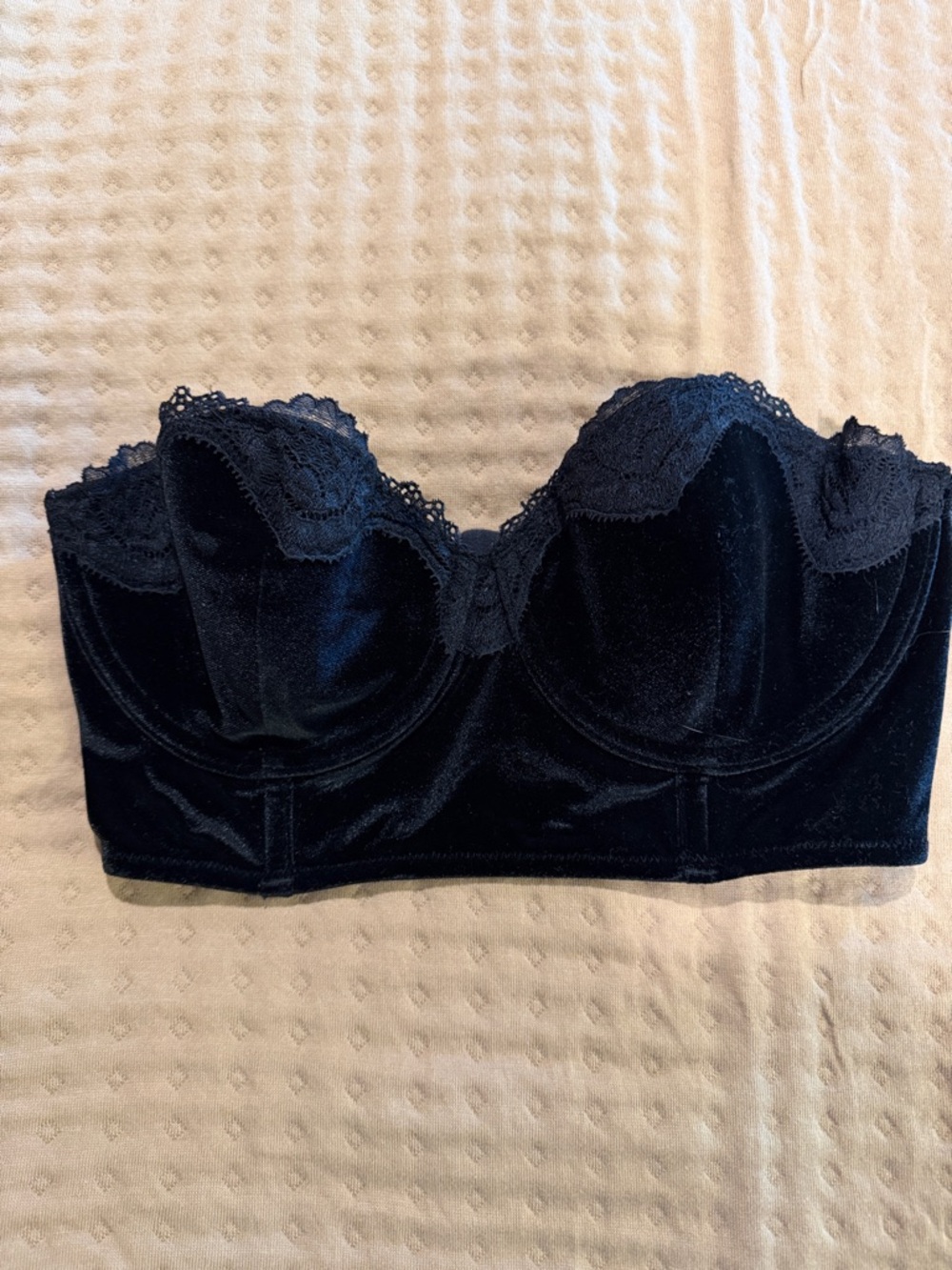 Victoria's Secret Black Velvet Lace Bustier Bralette